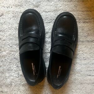 Vagabond Cosmo 2.0 - Black Leather Loafers